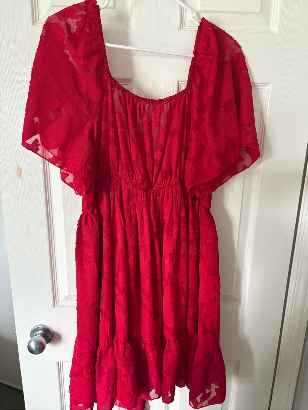 Red Floral Lace Flutter-Sleeve Dress